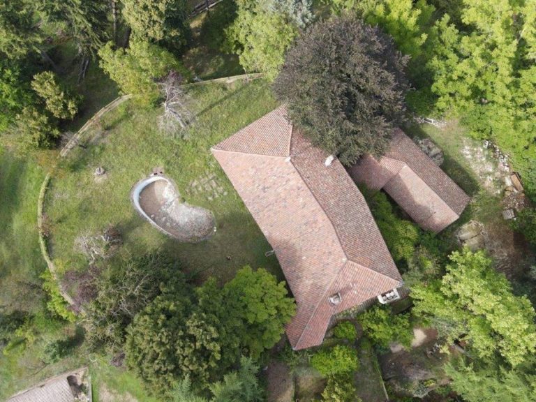 Villa con piscina in vendita a Montafia